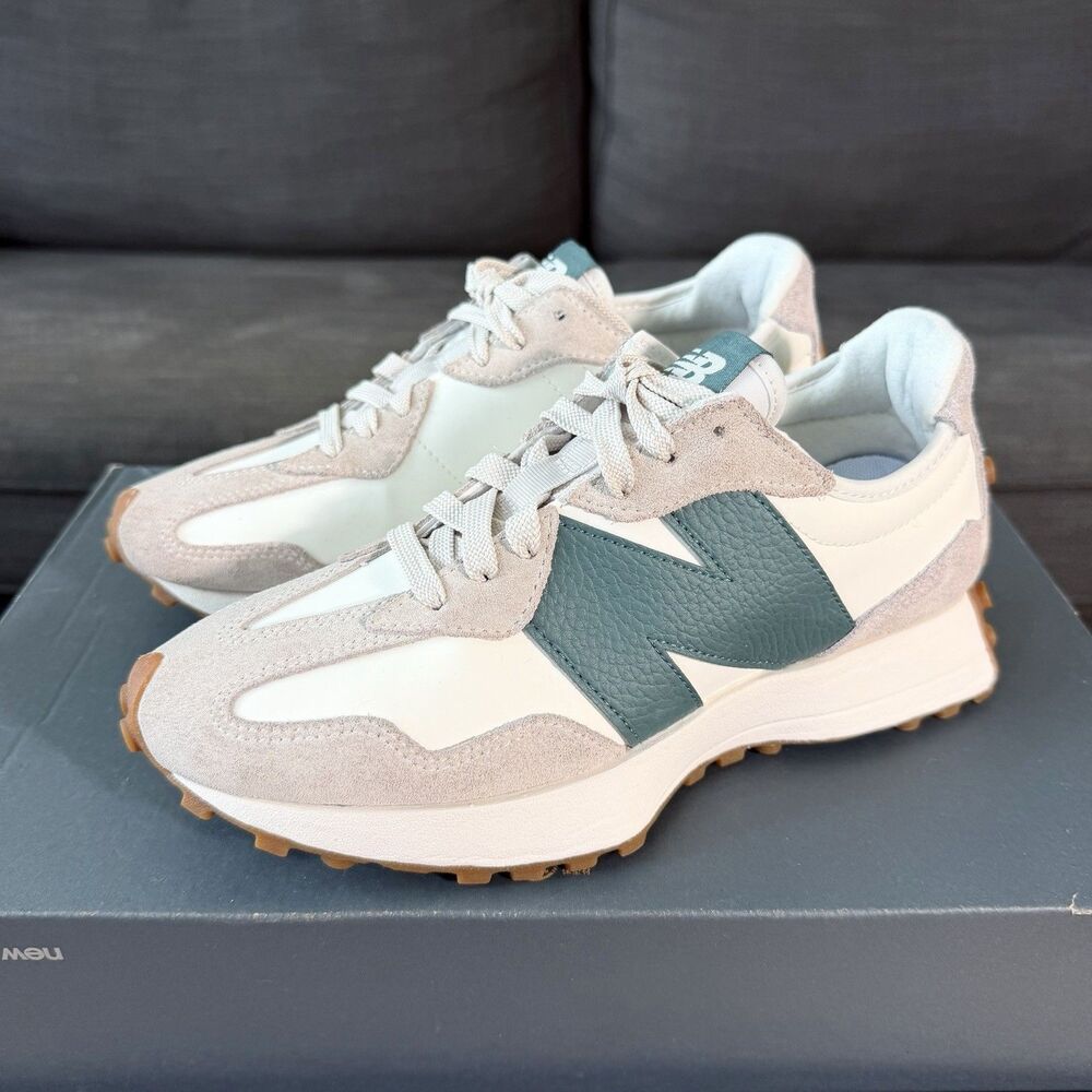 New Balance 327 Moonbeam New Spruce Gray Green Casual Sneakers Women's Size 7.5 - Picture 2 of 12